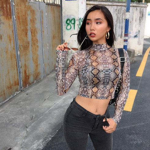 Women's Long Sleeve Round Neck Short Snake Printed Top