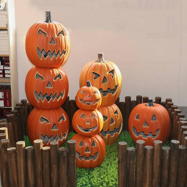 Hollow Plug-in Pumpkin Piles Placed Outdoors In The Park